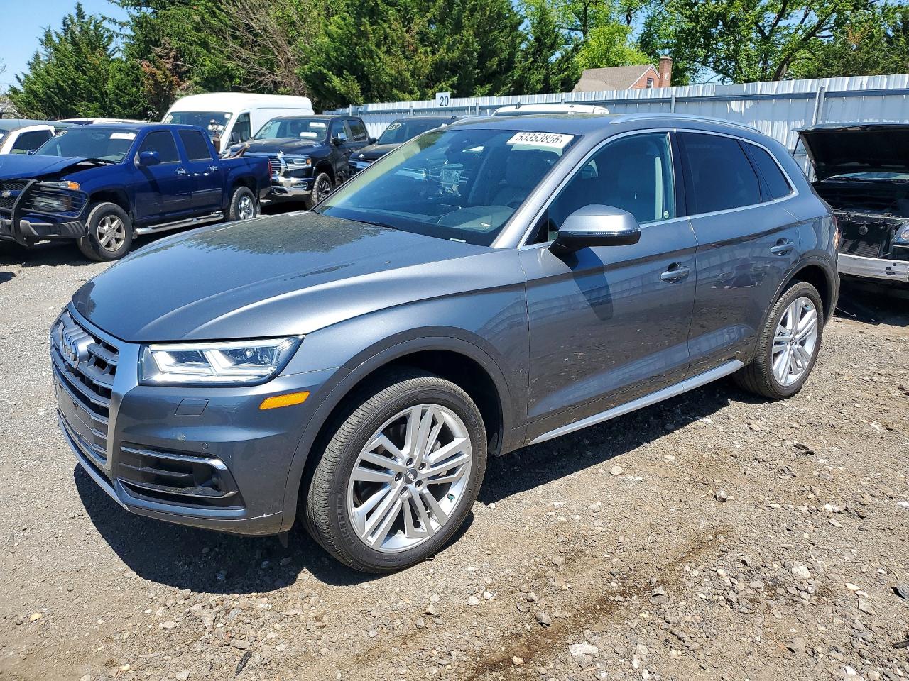Salvage Audi Q5 Image