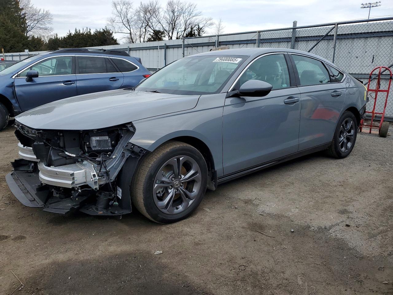 Salvage Honda Accord Image
