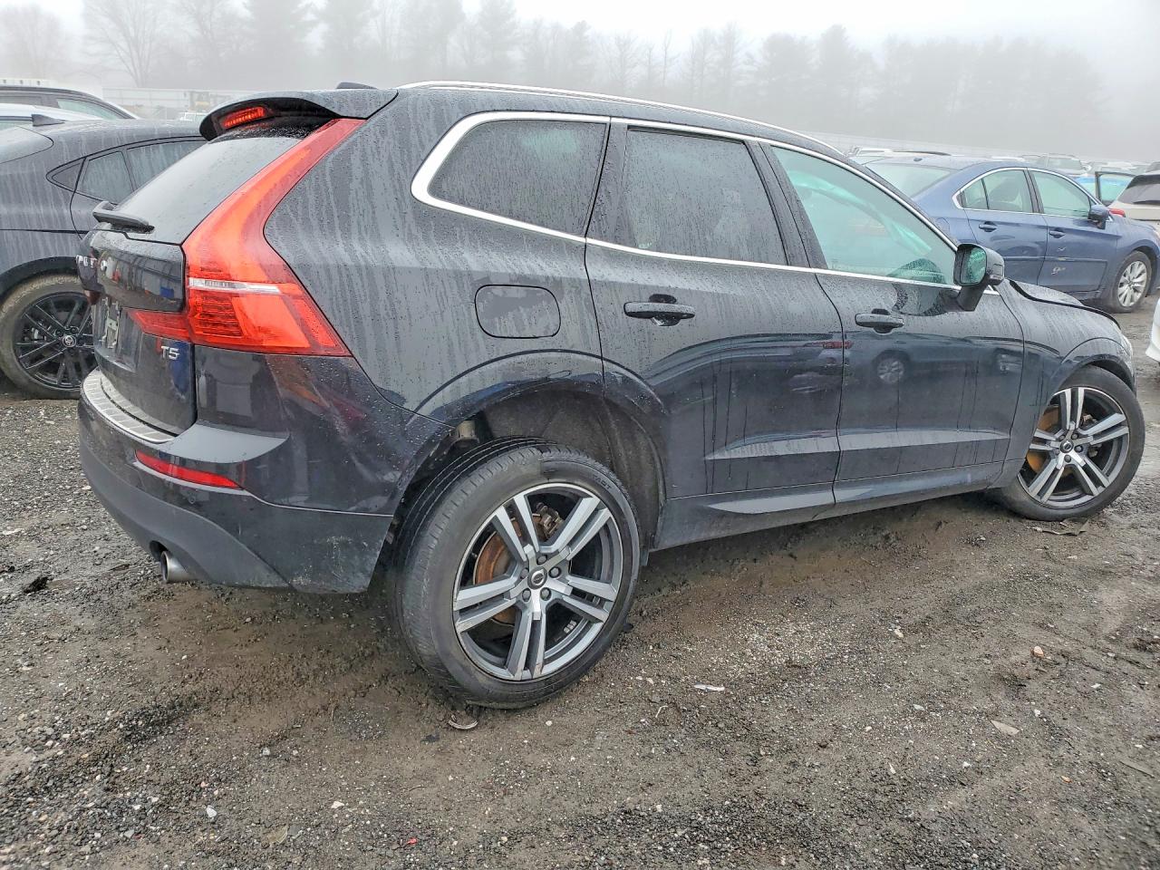 Volvo XC60 T5 Momentum