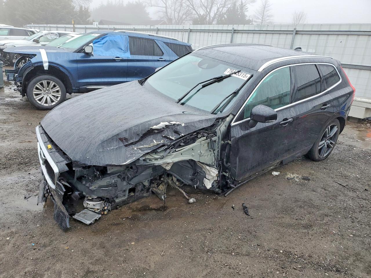Salvage Volvo XC60 Image