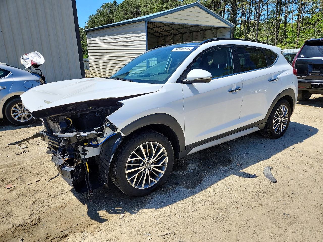 Salvage Hyundai TUCSON Image