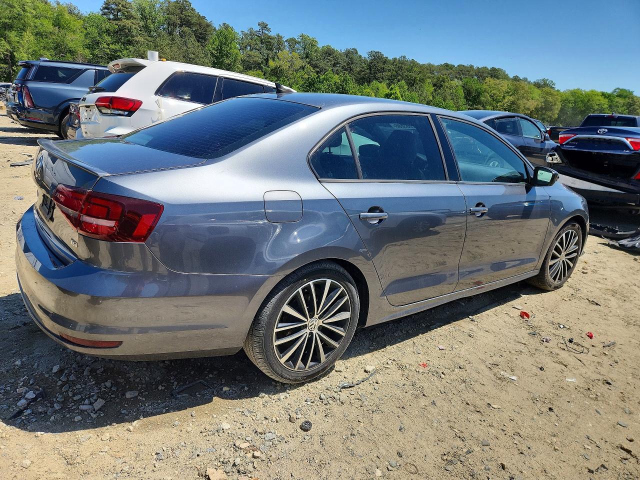 Volkswagen Jetta Sport