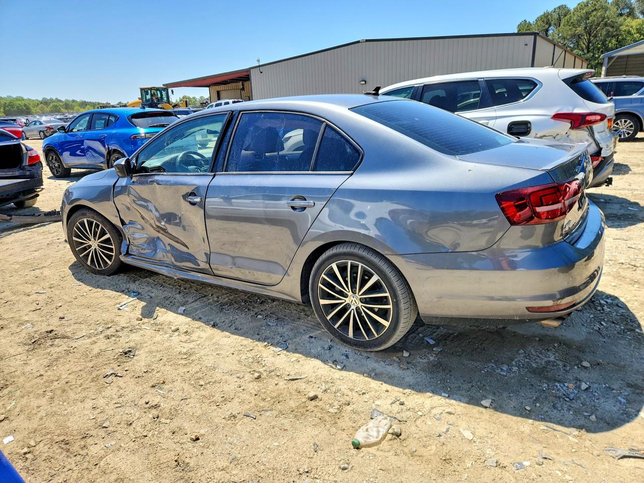 Volkswagen Jetta Sport