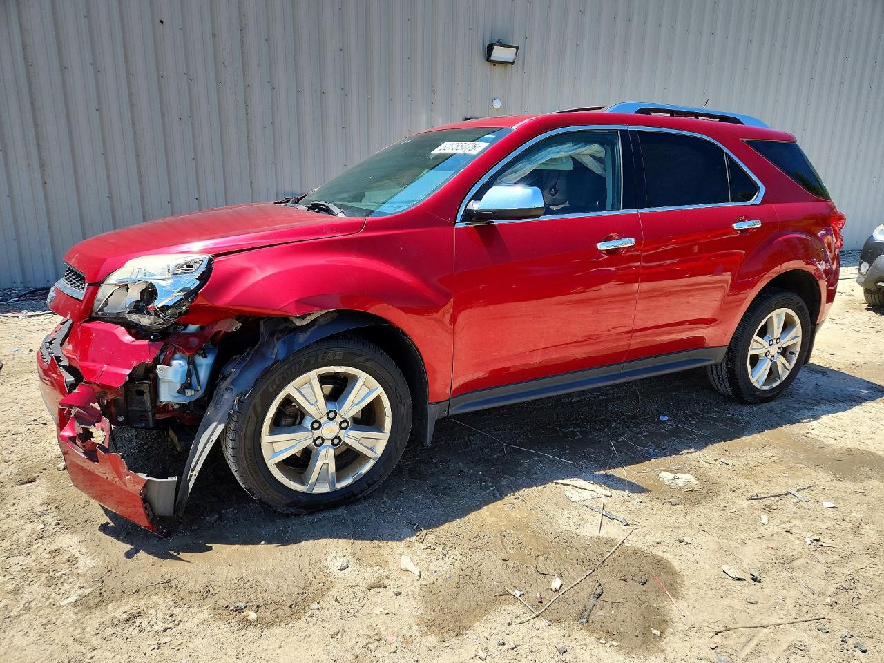 Salvage Chevrolet Equinox Image