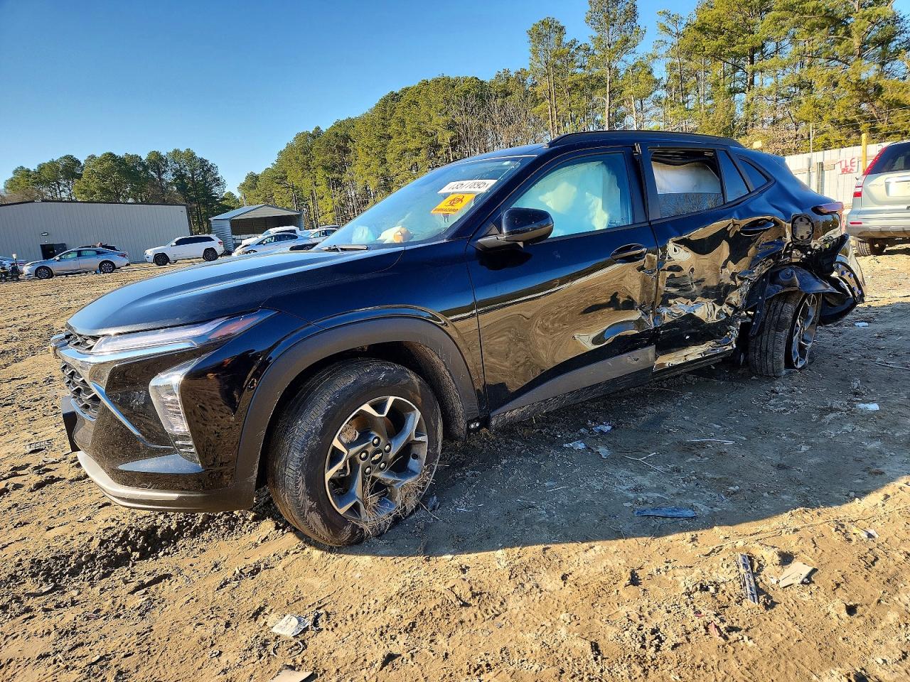 Salvage Chevrolet Trax Image