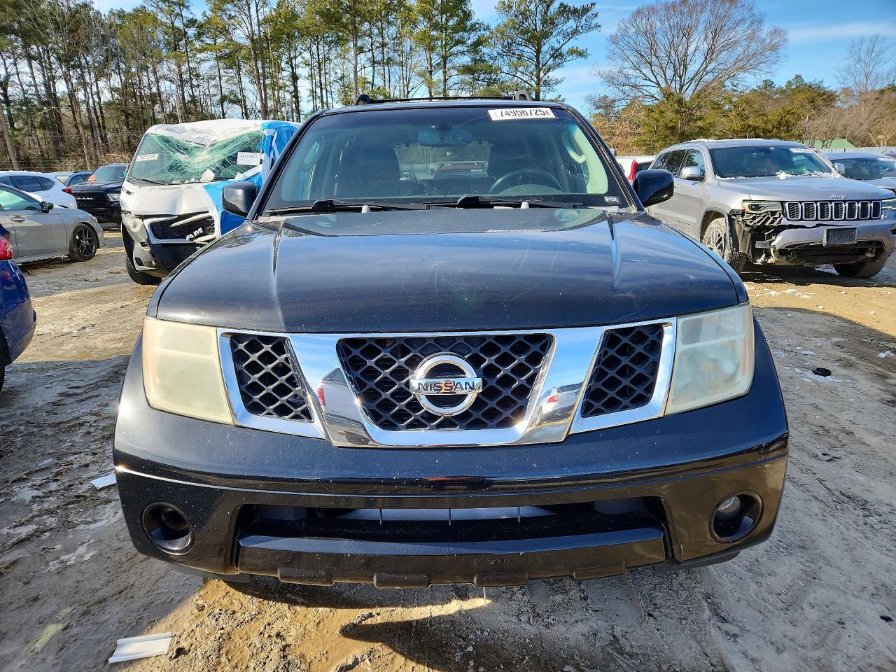 Nissan Pathfinder Le