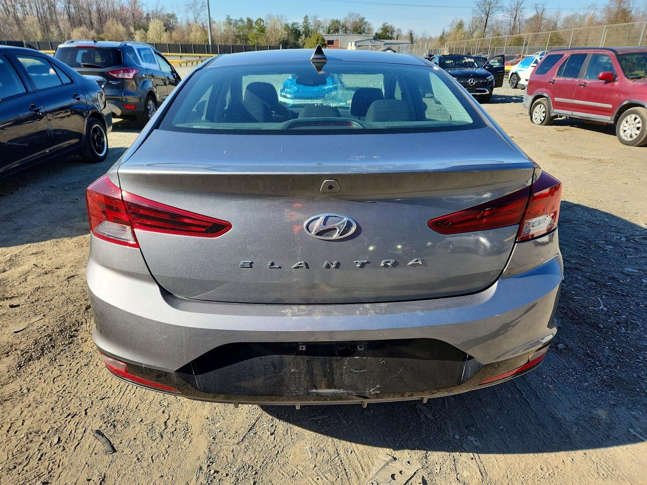 Hyundai ELANTRA Se