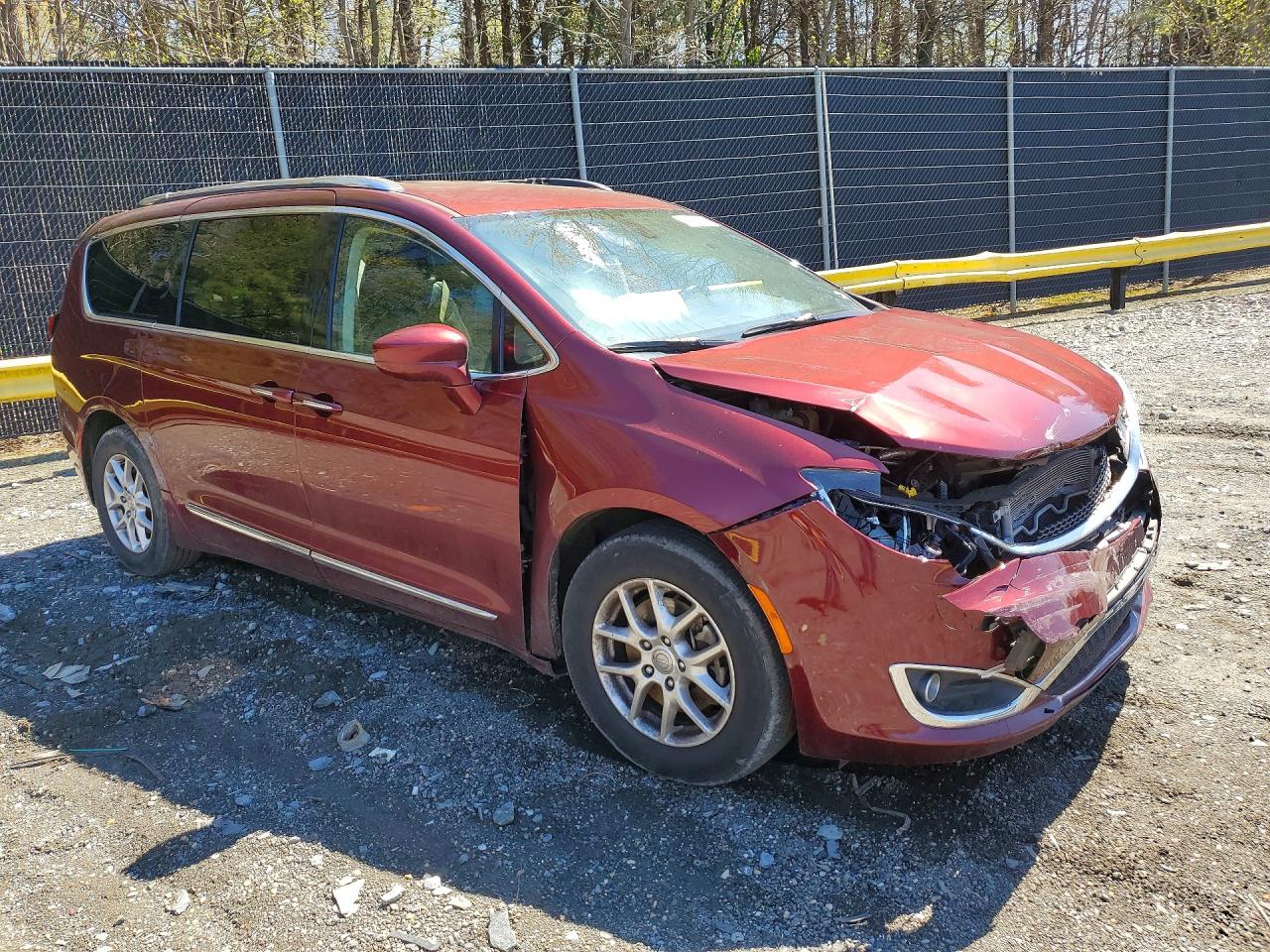 Chrysler Pacifica Touring L