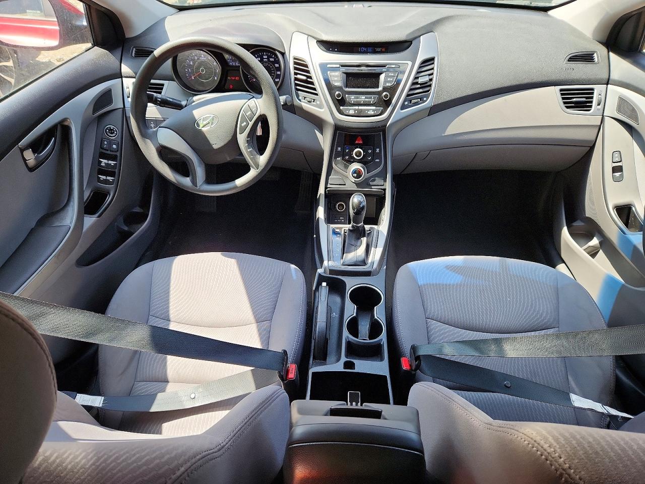 Hyundai ELANTRA Se