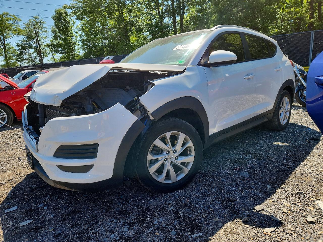 Salvage Hyundai TUCSON Image