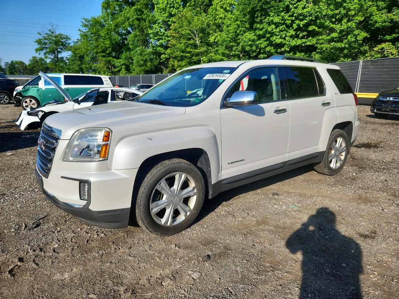 Salvage GMC Terrain Image