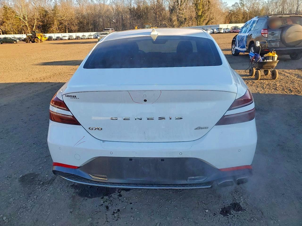 Genesis G70