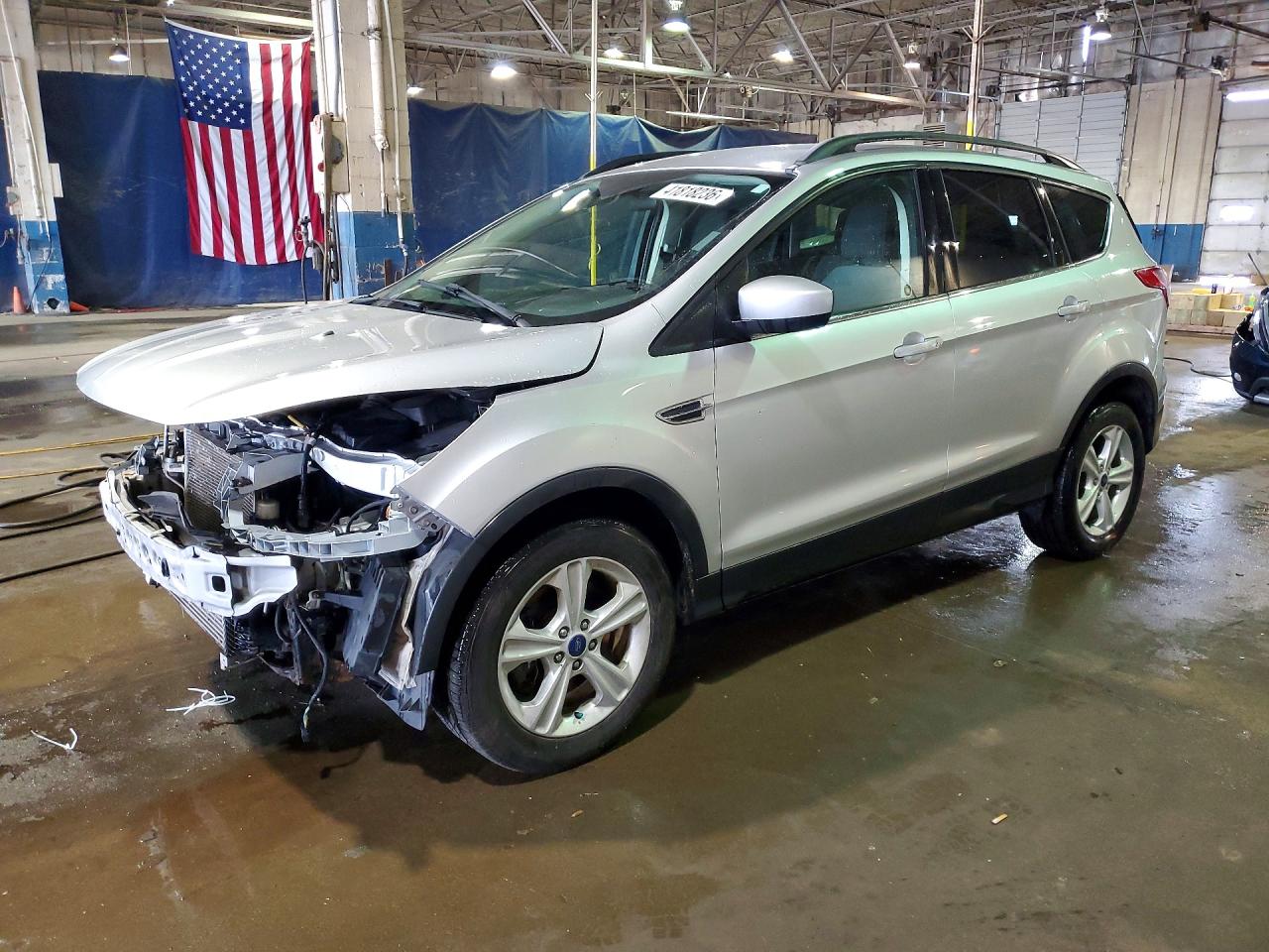 Salvage Ford Escape Image