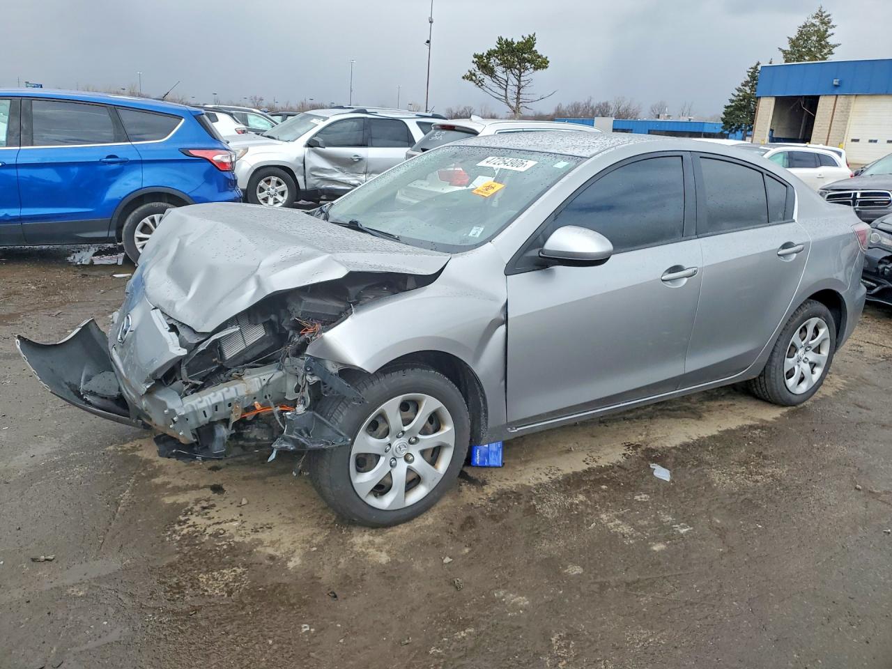 Salvage Mazda 3 Image