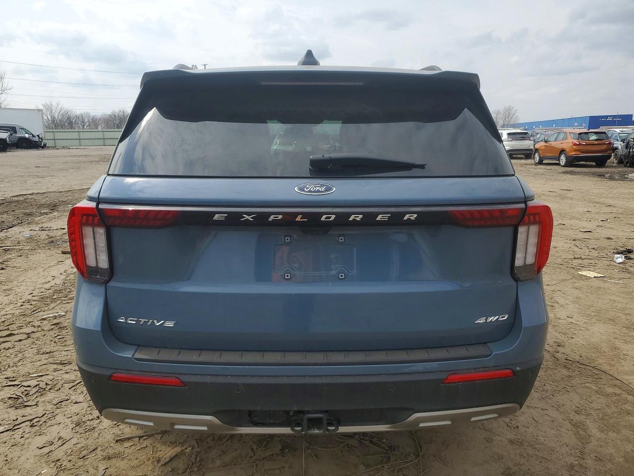 Ford Explorer Active