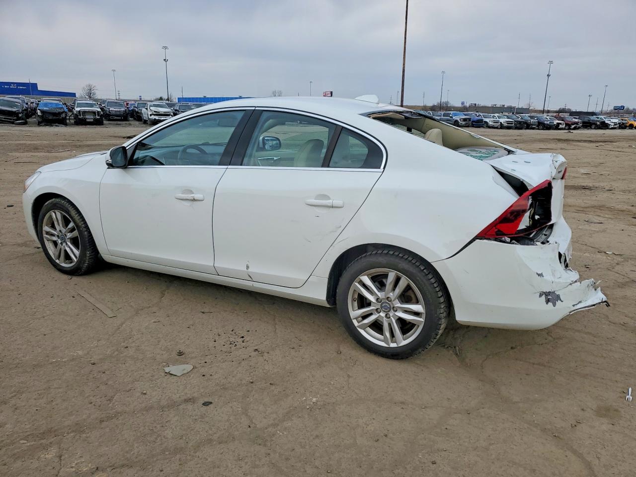 Volvo S60 T5