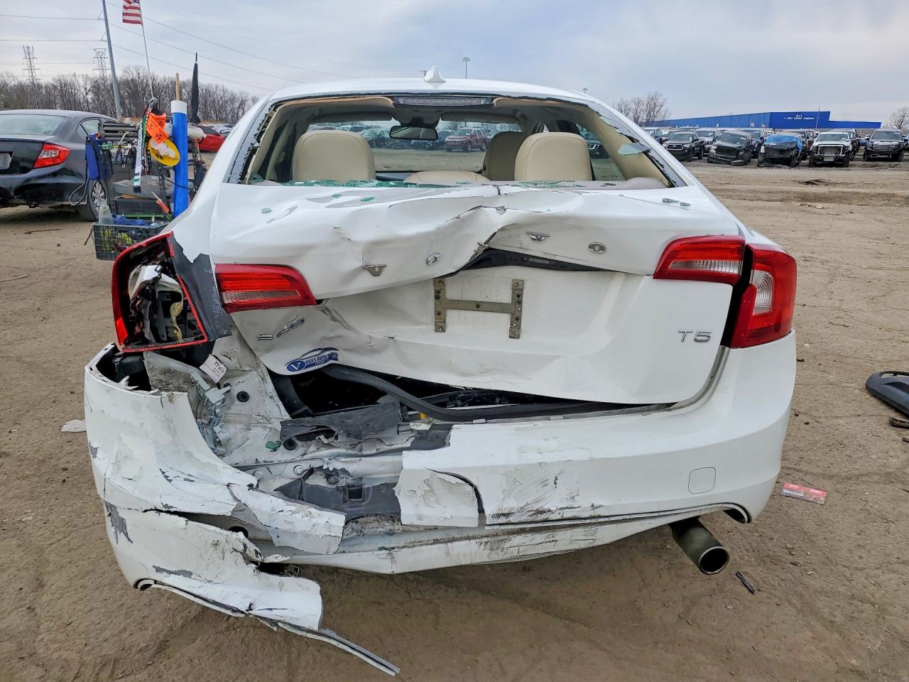 Volvo S60 T5