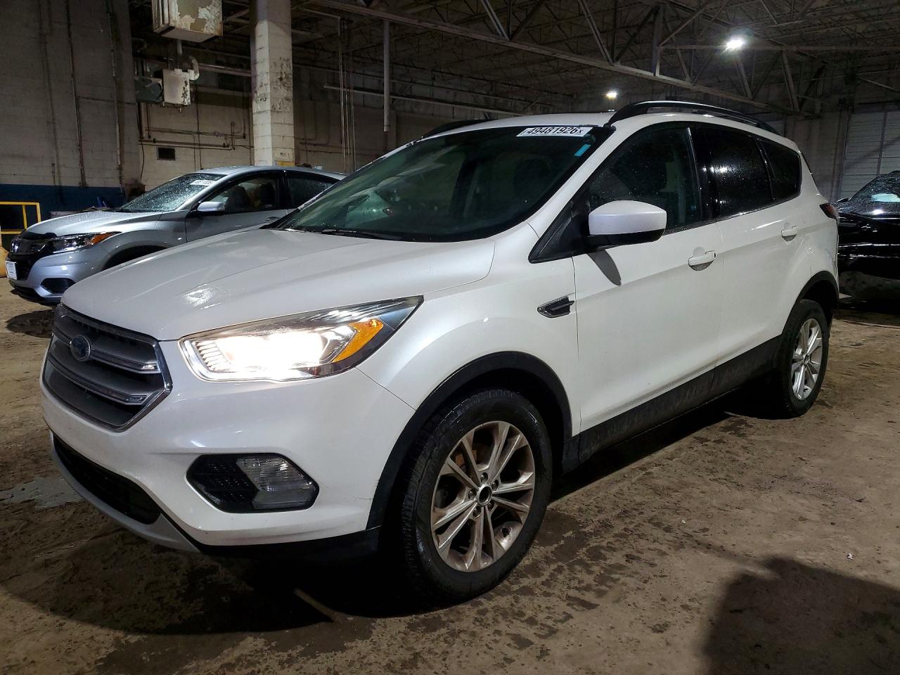 Salvage Ford Escape Image