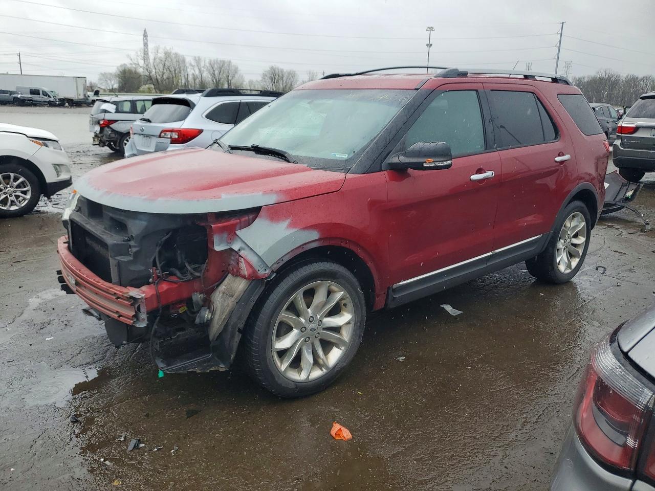 Salvage Ford Explorer Image