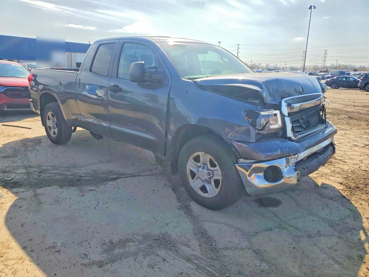 Toyota Tundra Double Cab Sr5