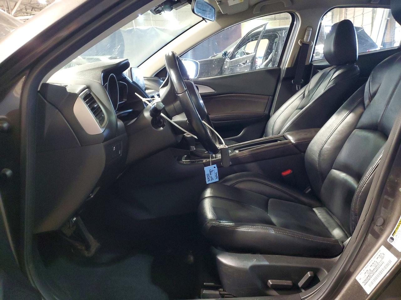 Mazda 3 Touring