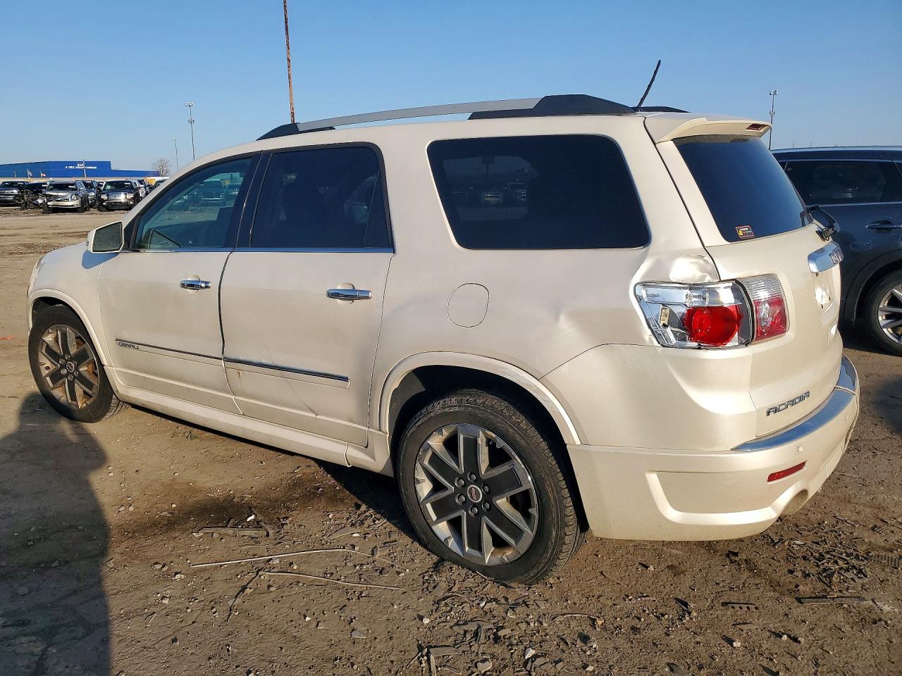 GMC Acadia Denali