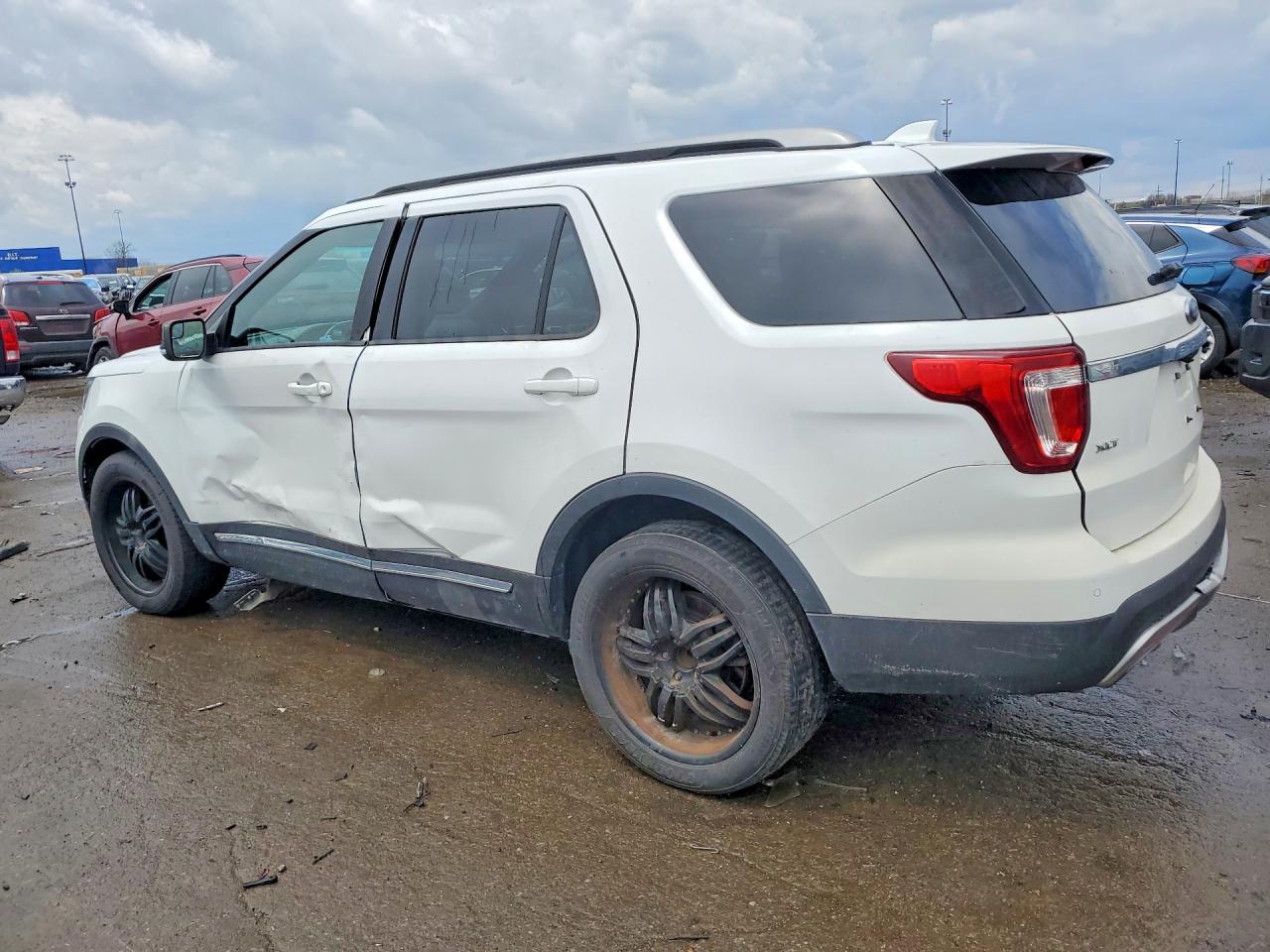 Ford Explorer Xlt