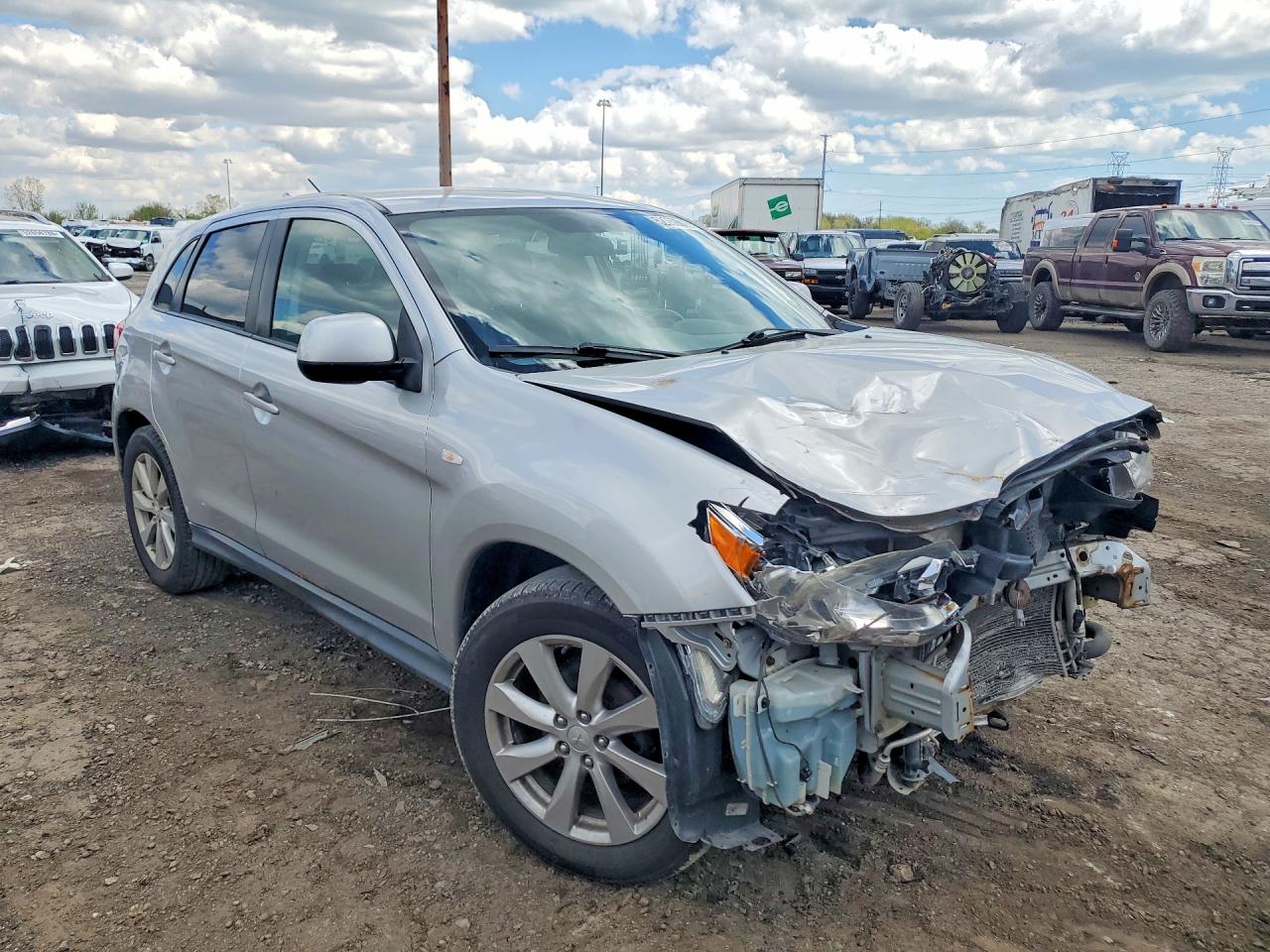 Mitsubishi Outlander Es