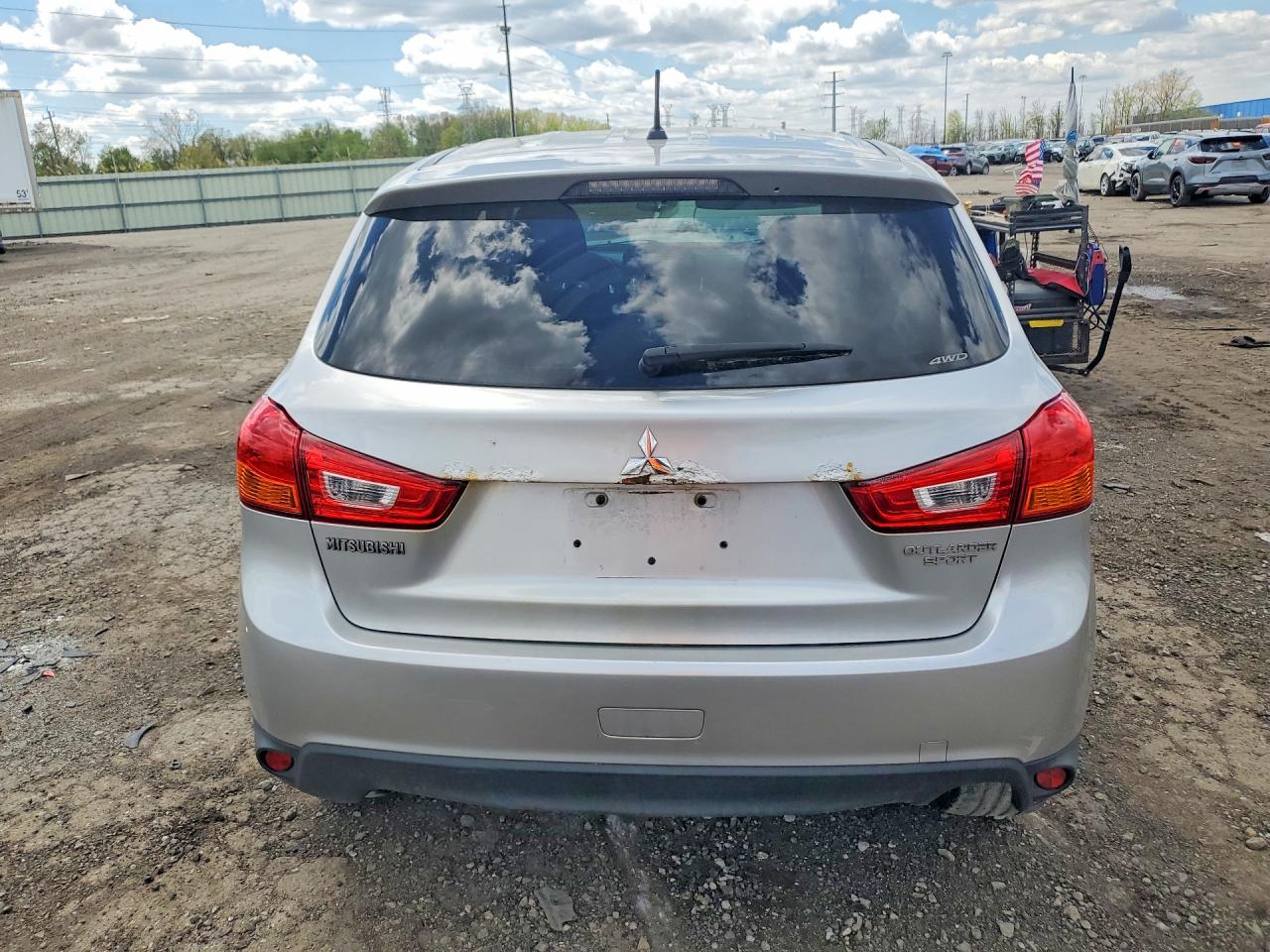 Mitsubishi Outlander Es