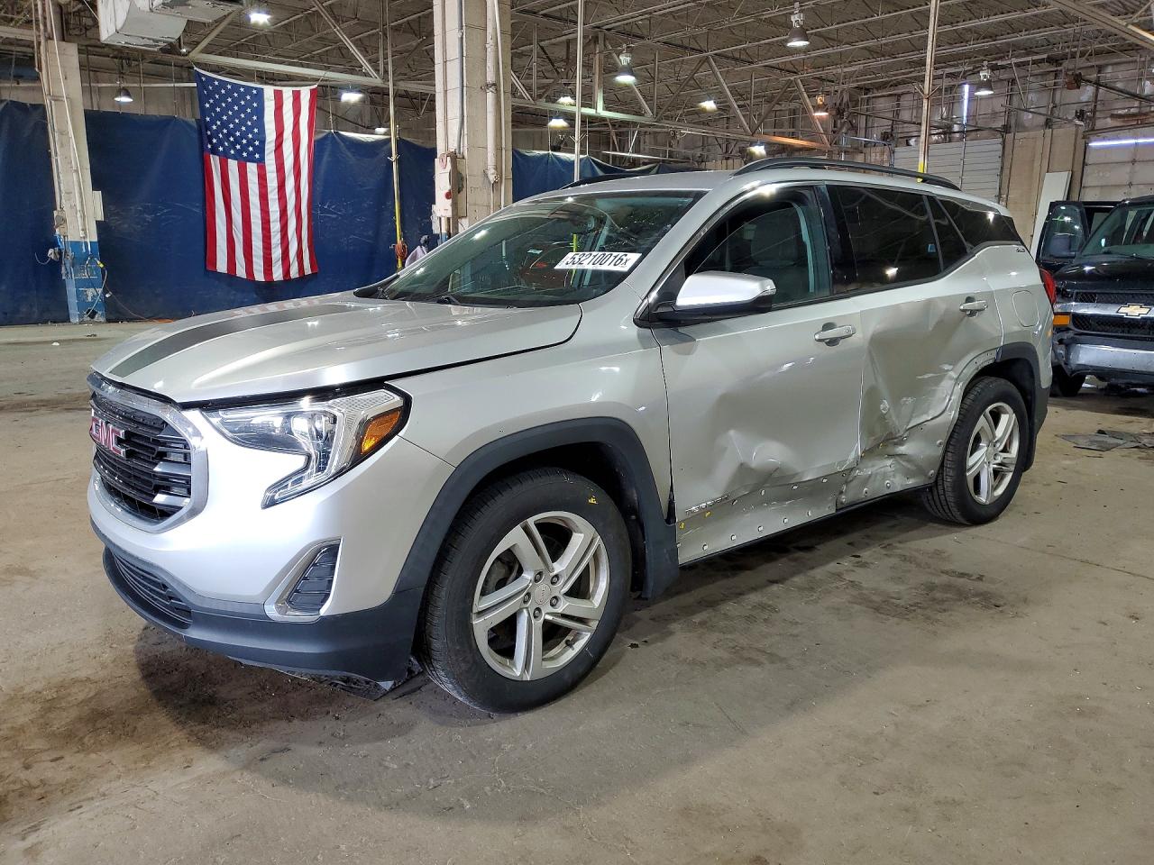Salvage GMC Terrain Image