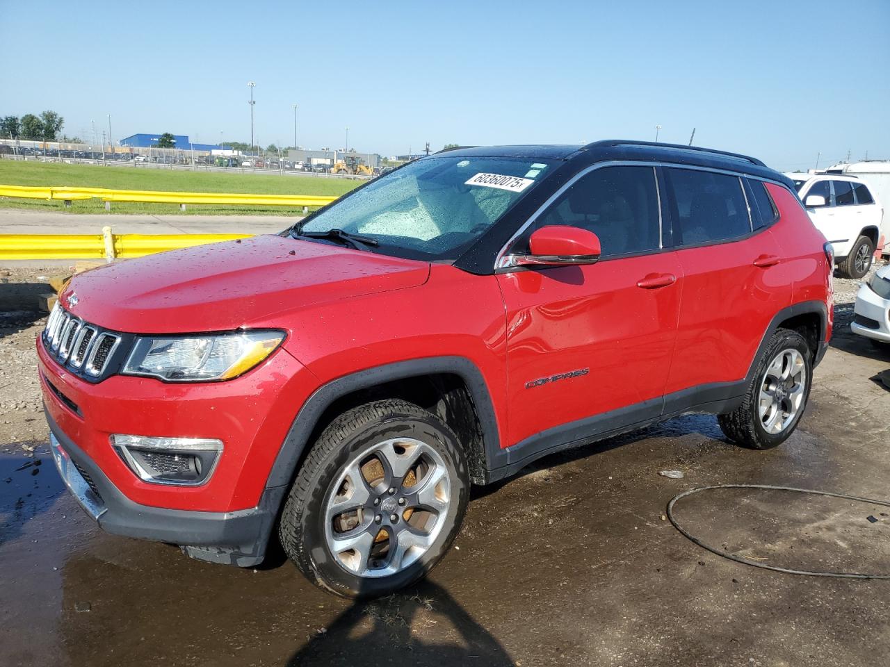 Salvage Jeep Compass Image