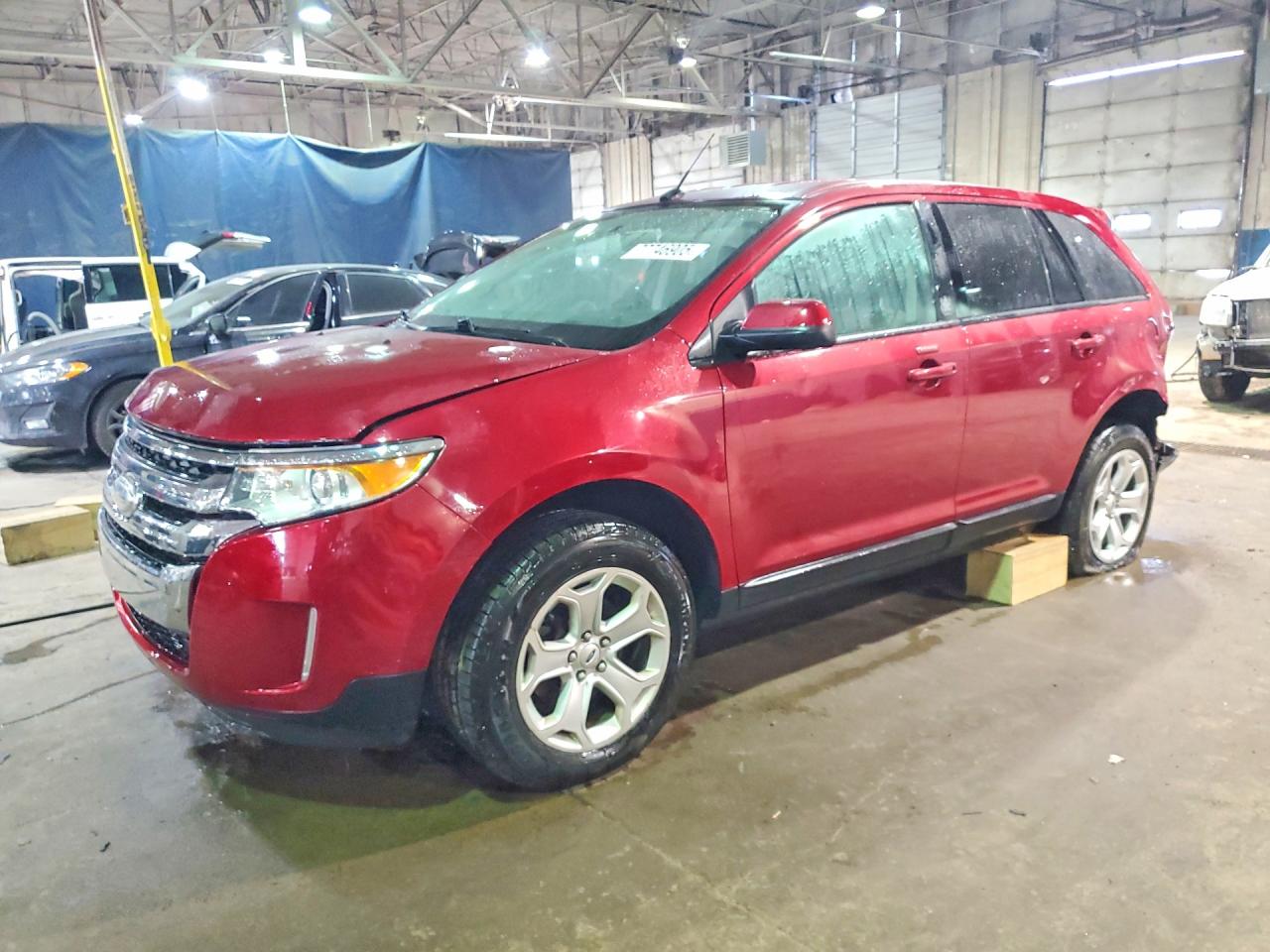 Salvage Ford Edge Image