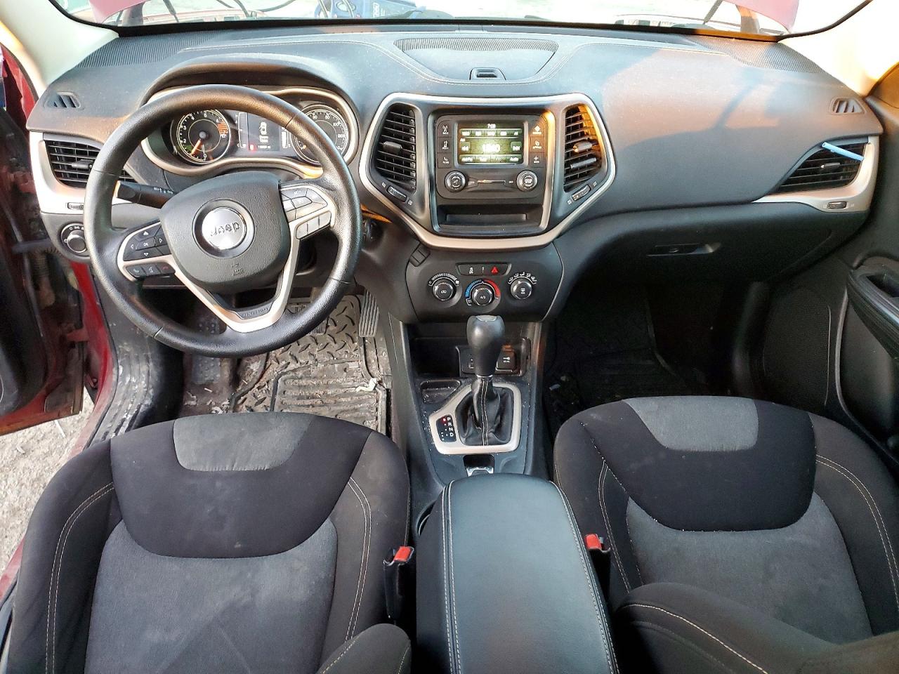 Jeep Cherokee Sport
