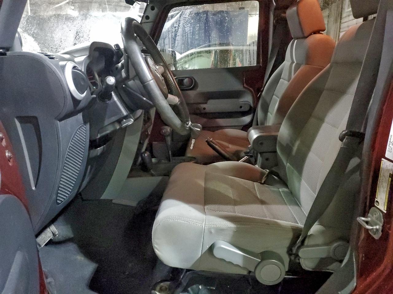 Jeep Wrangler Sahara