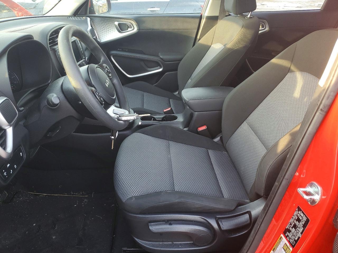 Kia Soul Lx