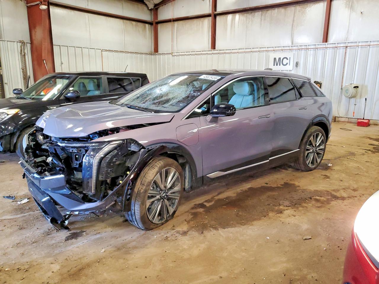 Salvage Cadillac Optiq Image