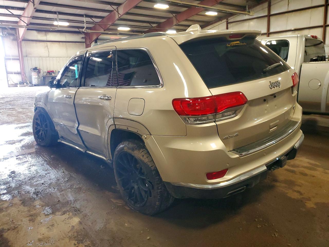 Jeep Cherokee Summit