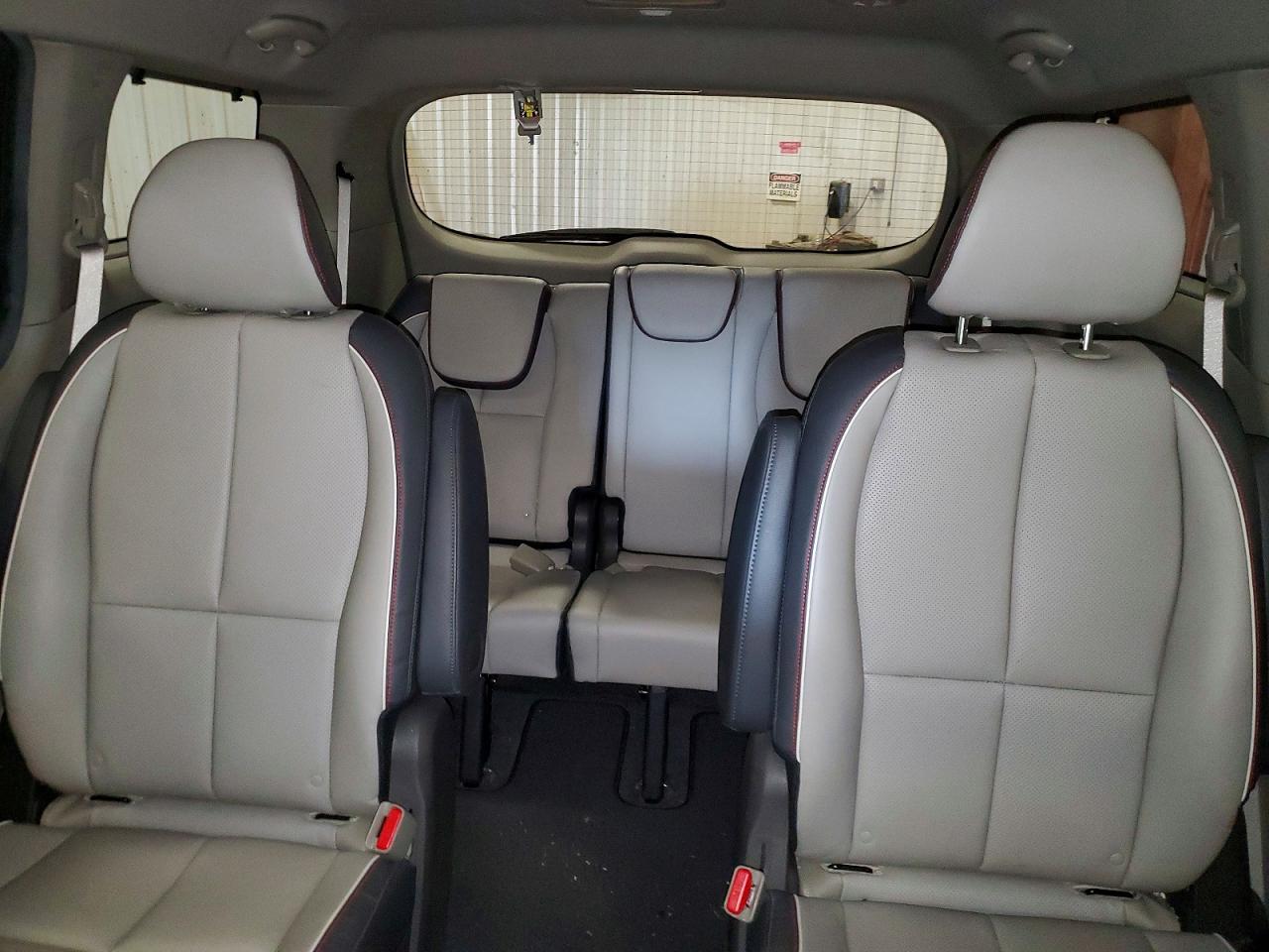 Kia Sedona Sx