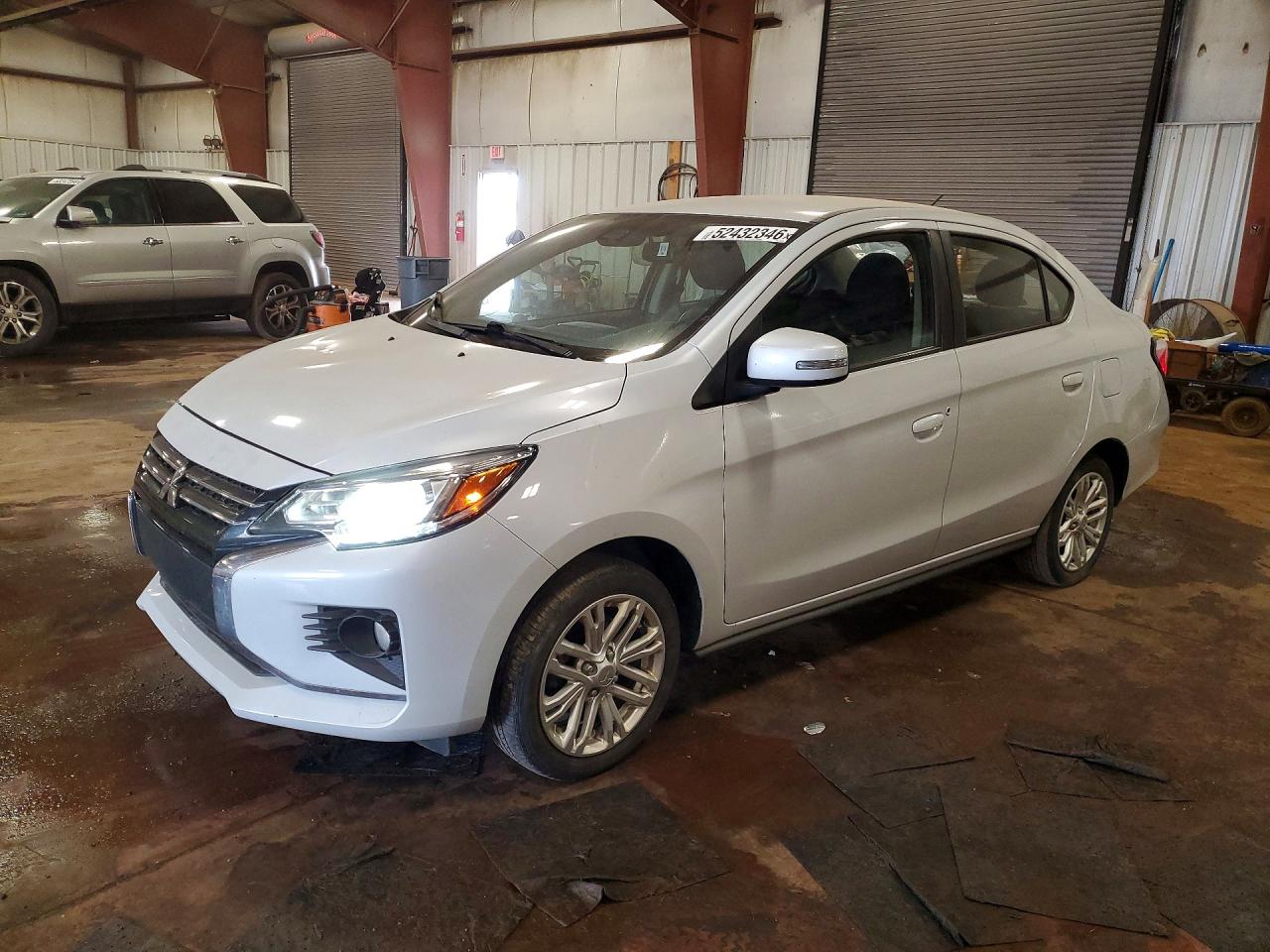 Salvage Mitsubishi Mirage Image