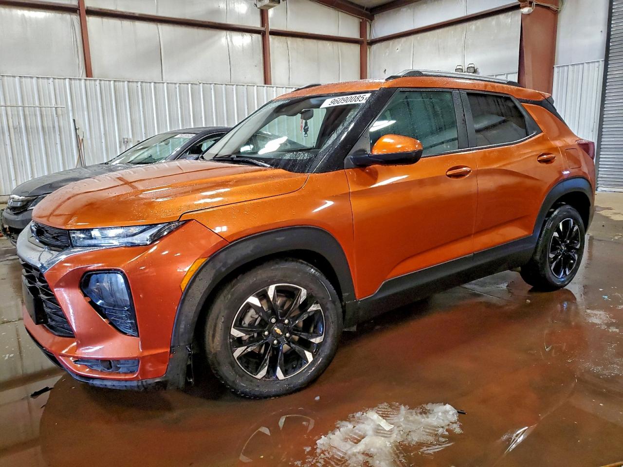 Salvage Chevrolet Trailblazer Image
