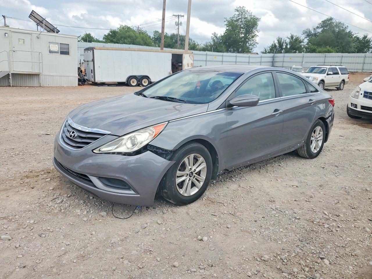 Salvage Hyundai SONATA Image