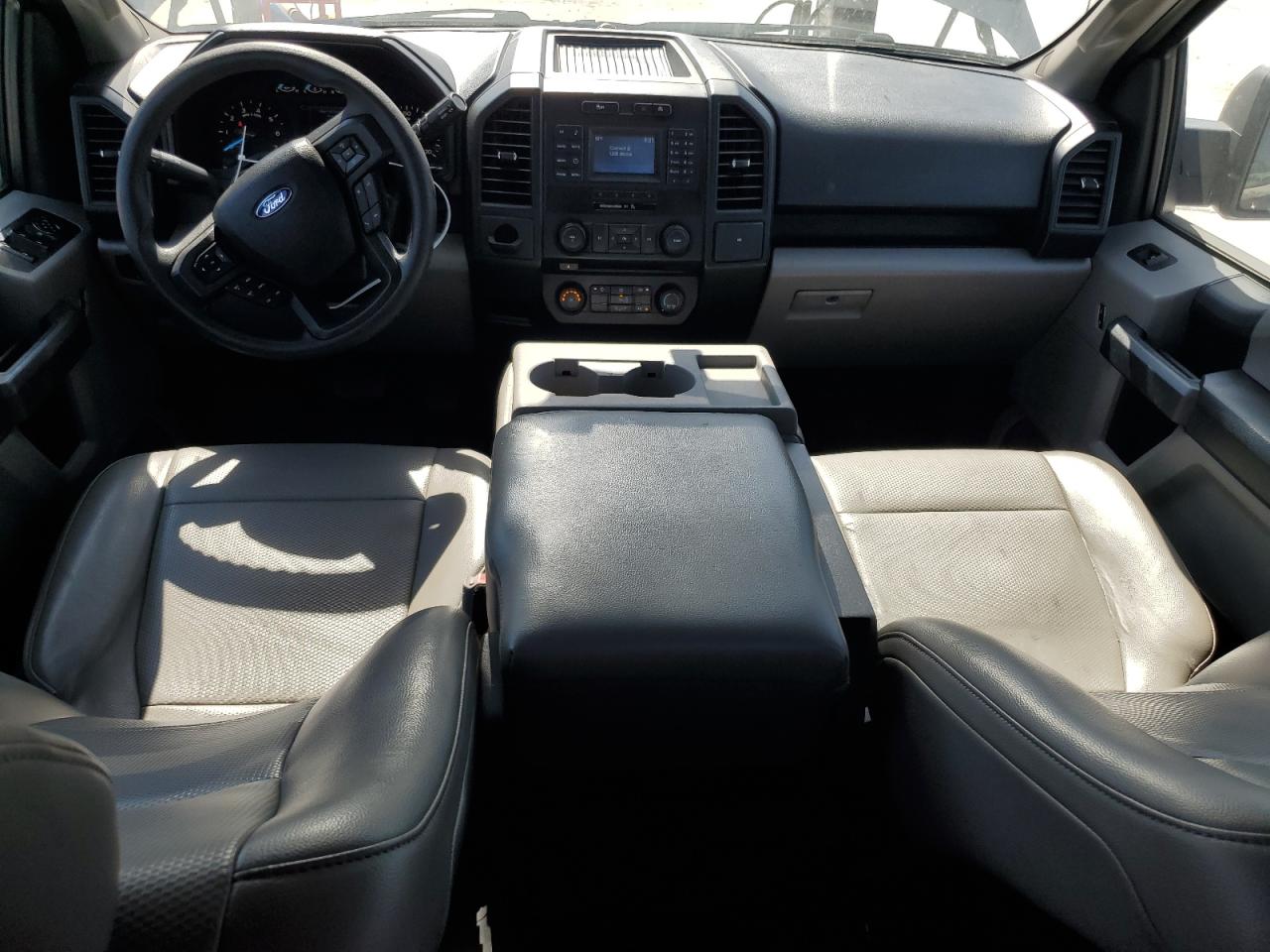 Ford F-150 Super Cab