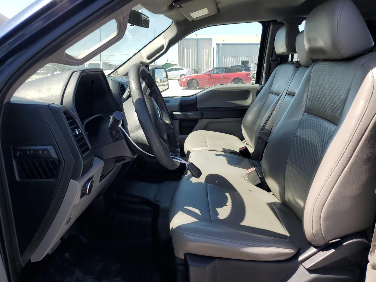 Ford F-150 Super Cab
