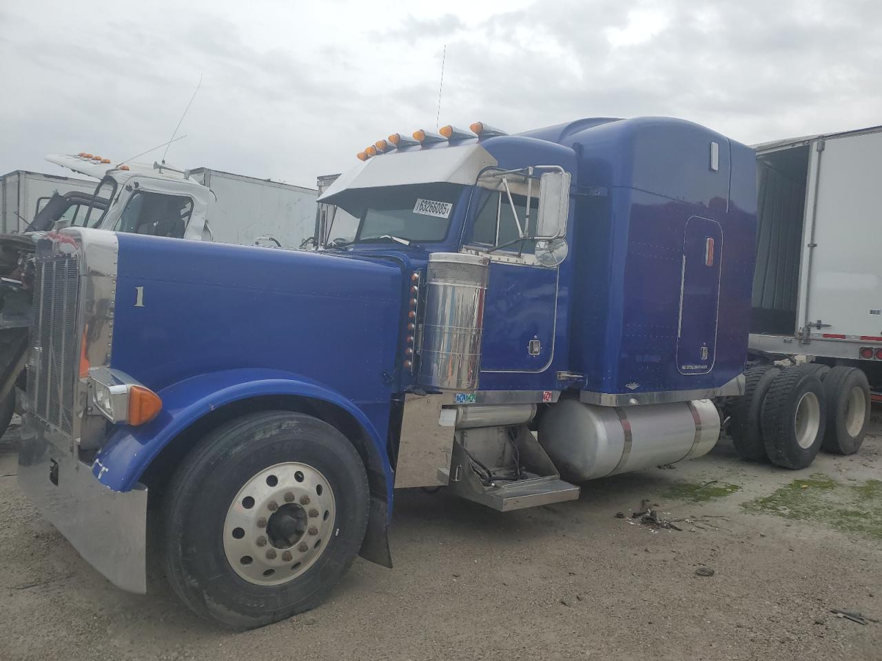 Peterbilt 379