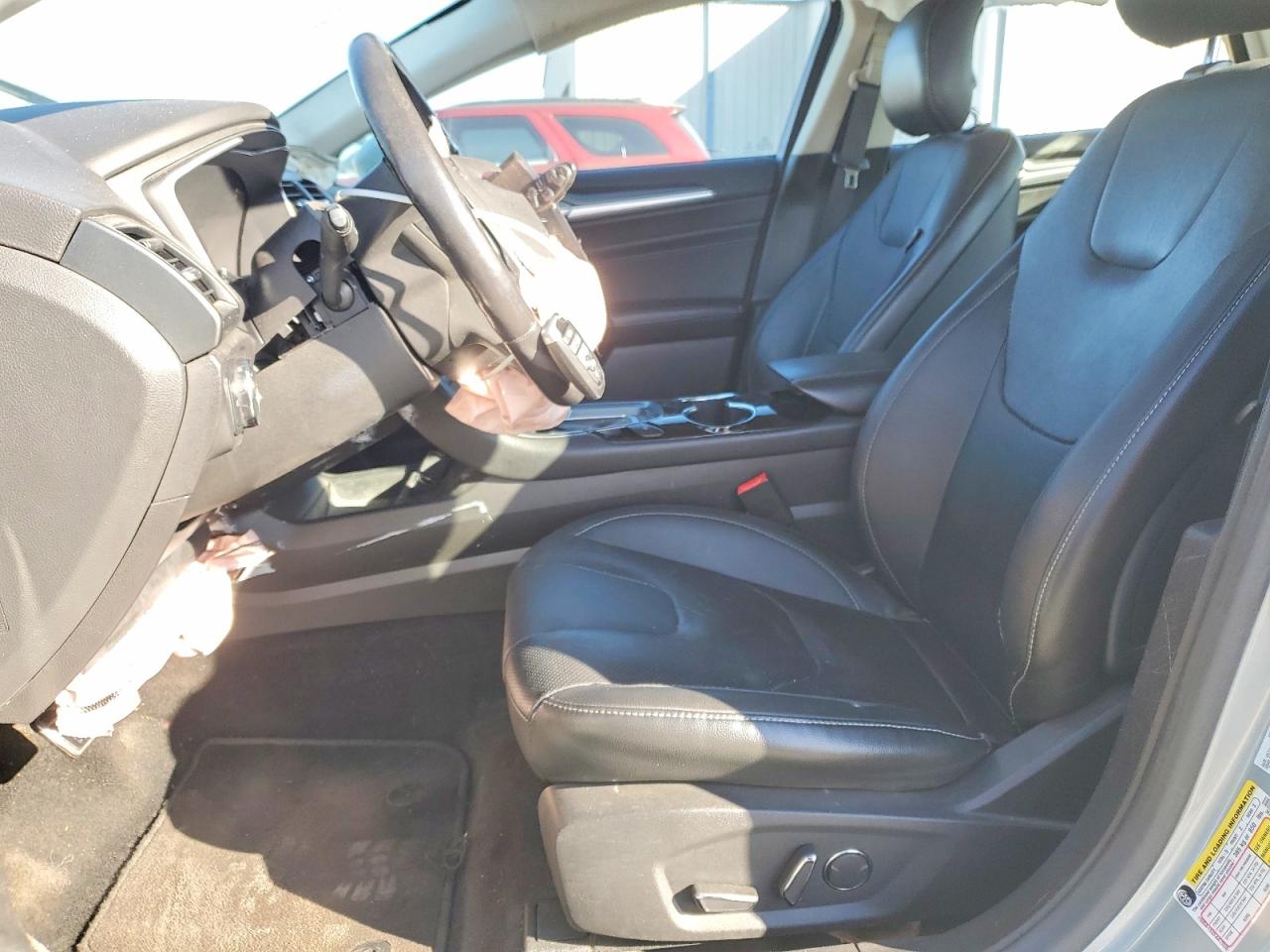 Ford Fusion Titanium Hev