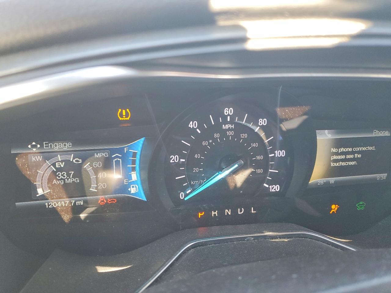 Ford Fusion Titanium Hev