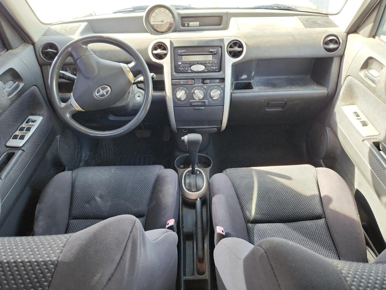 Toyota Scion Xb