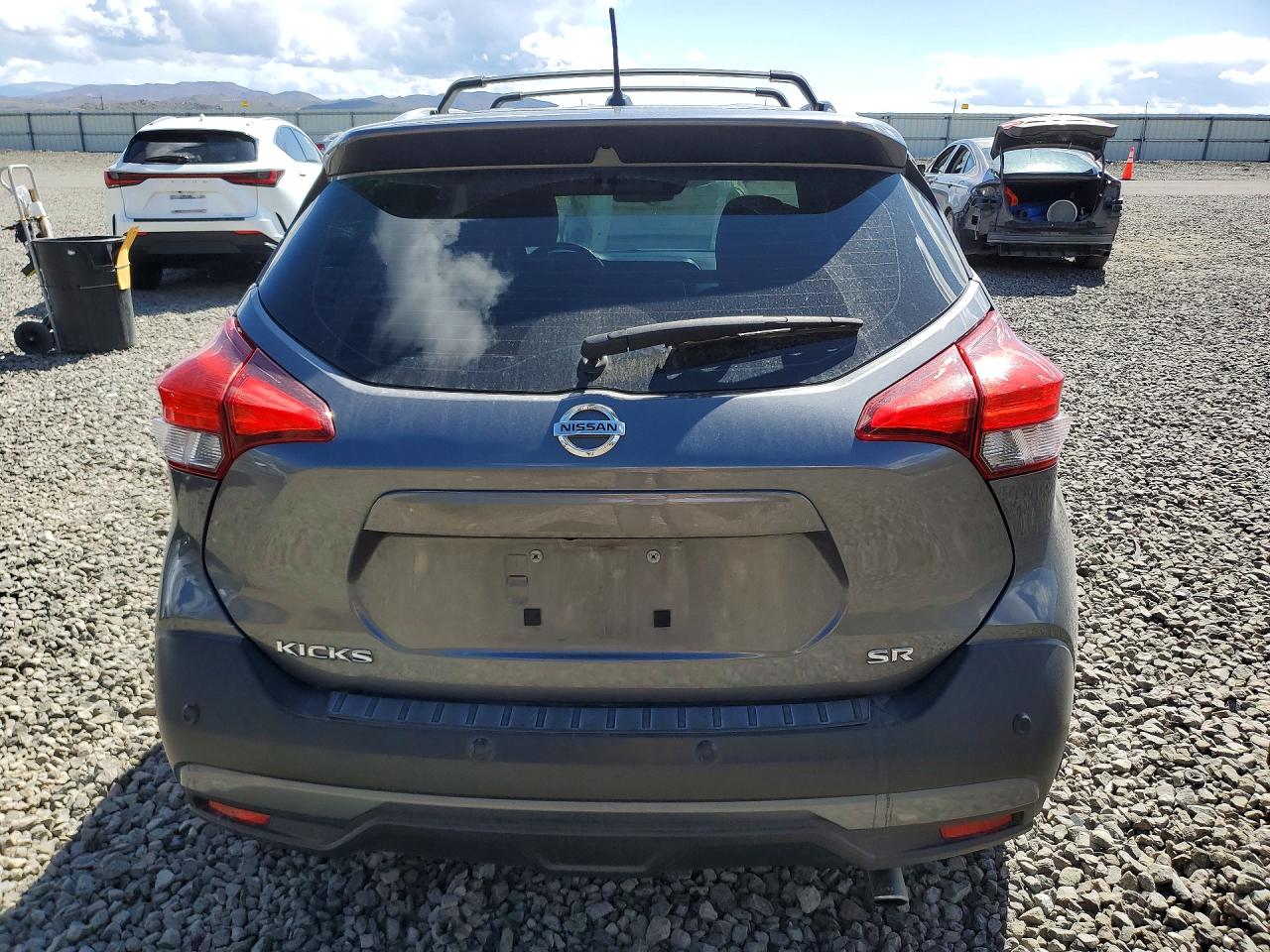 Nissan Kicks Sr