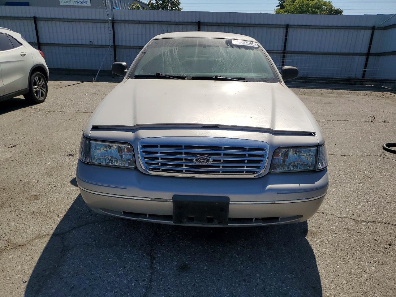 Ford Crown Vic Lx