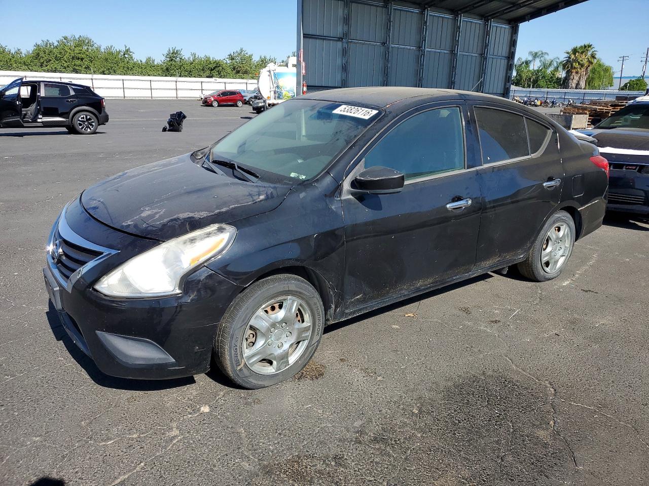 Salvage Nissan Versa Image